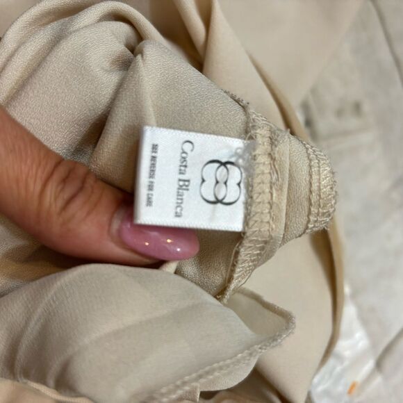 Ladies Costa Blanca Beige Wide Shoulder Blouse Size Medium - Picture 13 of 15